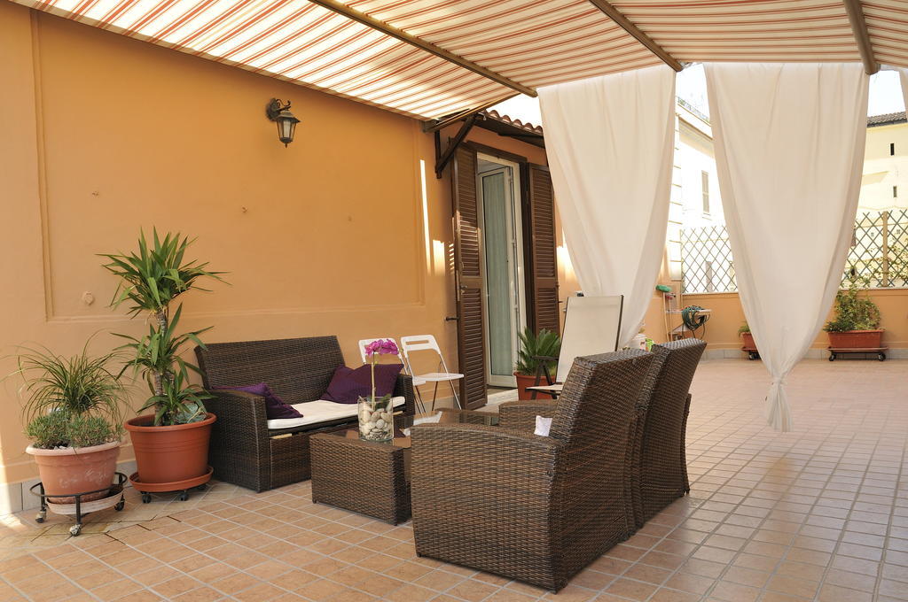 Appartamento Conte Vittorio Rome Buitenkant foto